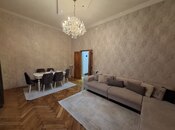 Satılır 3 otaqlı köhnə tikili 130 m², İçəri Şəhər m., photo 2 from 8