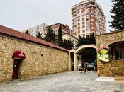 Satılır 3 otaqlı köhnə tikili 65.7 m², Nizami m., photo 1 from 8