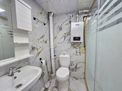 Продаётся 2-комн. вторичка 35 м², м. Кара Караев, photo 3 from 8