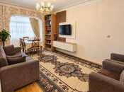 Satılır 3 otaqlı köhnə tikili 70 m², Neftçilər m., photo 1 from 8