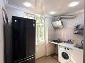 Satılır 2 otaqlı köhnə tikili 55 m², İnşaatçılar m., photo 8 from 8
