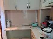 Satılır 1 otaqlı köhnə tikili 27 m², İnşaatçılar m., photo 7 from 8
