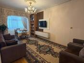 Satılır 3 otaqlı köhnə tikili 85 m², Xalqlar Dostluğu m., photo 1 from 8
