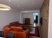 Satılır 3 otaqlı köhnə tikili 125 m², İnşaatçılar m., photo 3 from 8