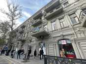 Satılır 2 otaqlı köhnə tikili 60 m², Sahil m., photo 1 from 8