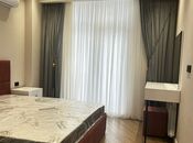 Сдаётся 2-комн. новостройка 80 м², м. Низами, photo 2 from 4