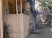 Satılır 1 otaqlı köhnə tikili 18 m², Qara Qarayev m., photo 5 from 6
