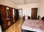 Продаётся 2-комн. вторичка 61 м², м. Элмляр Академиясы, photo 6 from 8
