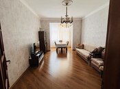 Продаётся 2-комн. вторичка 61 м², м. Элмляр Академиясы, photo 2 from 8