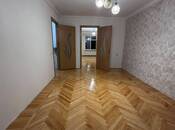 Satılır 2 otaqlı köhnə tikili 55 m², İnşaatçılar m., photo 4 from 8