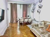 Продаётся 3-комн. вторичка 87 м², м. Низами, photo 1 from 8