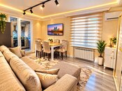 Satılır 2 otaqlı köhnə tikili 35 m², Qara Qarayev m., photo 1 from 8