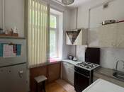 Продаётся 1-комн. вторичка 40 м², м. Низами, photo 3 from 4