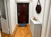 Satılır 3 otaqlı köhnə tikili 70 m², Nəsimi r., photo 1 from 8