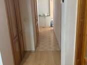 Satılır 3 otaqlı köhnə tikili 70 m², Qara Qarayev m., photo 5 from 8