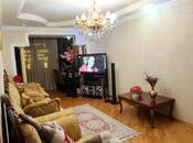 Продается 2-комн. вторичка 48 м², м. Нефтчиляр, photo 1 from 8