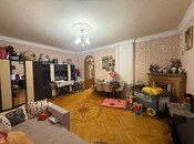 Satılır 3 otaqlı köhnə tikili 80 m², Bakıxanov q., photo 1 from 8