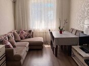 Продаётся 2-комн. вторичка 60 м², м. Ази Асланов, photo 1 from 8