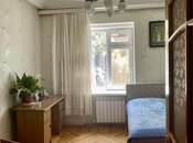 Satılır 4 otaqlı köhnə tikili 75 m², Xalqlar Dostluğu m., photo 5 from 8