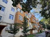 Satılır 2 otaqlı köhnə tikili 55 m², Nəsimi m., photo 1 from 8