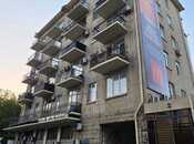 Satılır 1 otaqlı köhnə tikili 35 m², Nizami m., photo 1 from 8