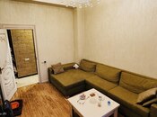 Продаётся 2-комн. вторичка 60 м², м. Низами, photo 3 from 8