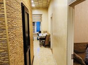Продаётся 2-комн. вторичка 60 м², м. Низами, photo 5 from 8