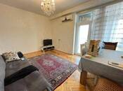 Продаётся 2-комн. вторичка 52 м², м. Гянджлик, photo 1 from 8