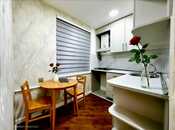 Продаётся 3-комн. вторичка 65 м², м. Кара Караев, photo 1 from 8