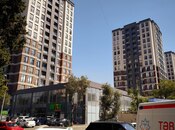 Продаётся 2-комн. новостройка 58 м², м. Азадлыг проспекти, photo 1 from 8