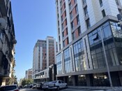 Продаётся 4-комн. новостройка 207 м², м. Низами, photo 1 from 8