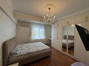 Продаётся 3-комн. вторичка 80 м², м. Иншаатчылар, photo 4 from 8