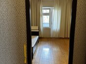 Satılır 2 otaqlı köhnə tikili 70 m², İnşaatçılar m., photo 8 from 8