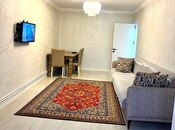 Продаётся 3-комн. вторичка 70 м², м. Халглар Достлугу, photo 1 from 8