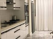 Сдаётся 3-комн. вторичка 105 м², м. Ичеришехер, photo 4 from 8