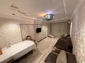 Satılır 3 otaqlı köhnə tikili 90 m², Qara Qarayev m., photo 1 from 8