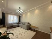 Satılır 2 otaqlı köhnə tikili 65 m², Xalqlar Dostluğu m., photo 2 from 8