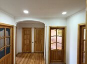 Satılır 3 otaqlı köhnə tikili 80 m², Qara Qarayev m., photo 2 from 8
