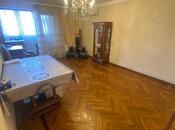 Satılır 3 otaqlı köhnə tikili 65 m², Memar Əcəmi m., photo 1 from 8