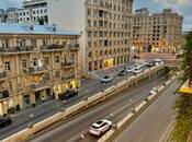 Продаётся 2-комн. вторичка 47 м², м. Нариман Нариманов, photo 1 from 8