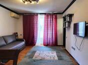 Продается 2-комн. вторичка 57 м², м. Элмляр Академиясы, photo 3 from 8