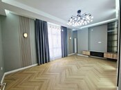 Продается 2-комн. новостройка 77 м², м. Кара Караев, photo 1 from 8