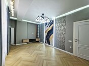 Продается 2-комн. новостройка 77 м², м. Кара Караев, photo 2 from 8