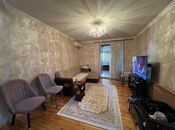 Satılır 3 otaqlı köhnə tikili 65 m², Elmlər Akademiyası m., photo 2 from 8