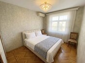 Продаётся 3-комн. вторичка 72 м², м. Ази Асланов, photo 7 from 8