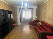 Satılır 3 otaqlı köhnə tikili 65 m², Elmlər Akademiyası m., photo 1 from 8