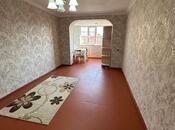 Satılır 2 otaqlı köhnə tikili 45 m², Neftçilər m., photo 2 from 8