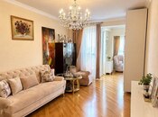 Satılır 2 otaqlı köhnə tikili 63 m², Nizami m., photo 2 from 8