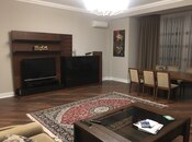 İcarəyə verilir 3 otaqlı yeni tikili 162 m², 28 May m., photo 2 from 8