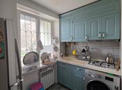 Satılır 2 otaqlı köhnə tikili 55 m², Gənclik m., photo 5 from 8